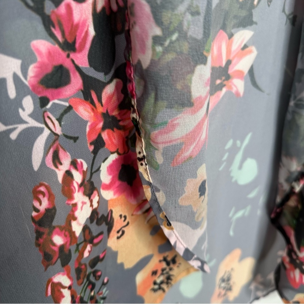 Kimono Grey & Pink Floral Sheer Size Extra Large - Picture 2 of 16